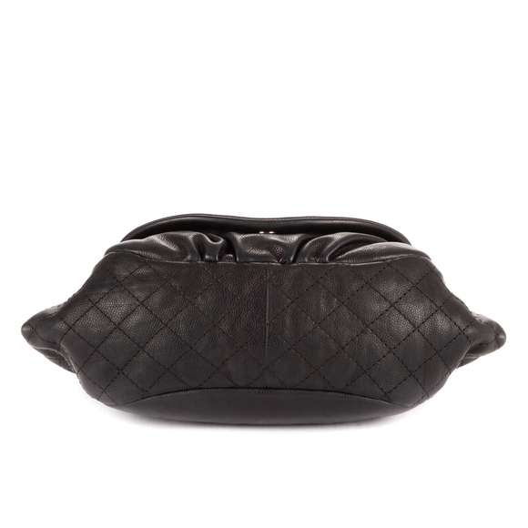 Chanel Half moon tote - Picture 6 of 11